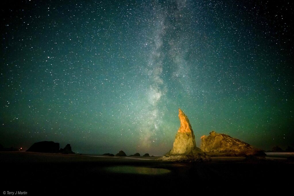 Milky Way over Wizard's Hat in Oregon
