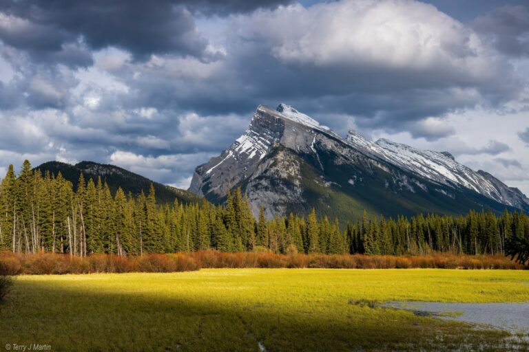 Mt Rundle, as seen from Vermilion Lakes Road, Banff (v2)